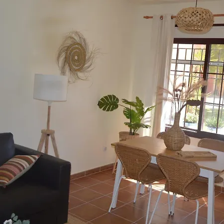 Casa Flamenco, Begane Grond Met Tuin & Zwembad Daire Torrevieja