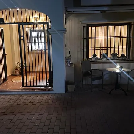 Casa Flamenco, Begane Grond Met Tuin & Zwembad * Torrevieja